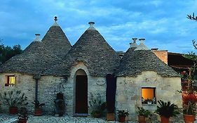 La Rosa dei Trulli B&B